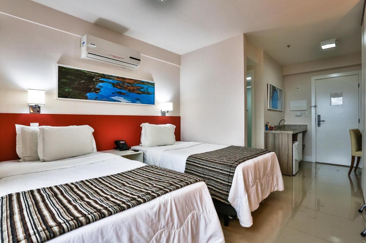 รามาดา โฮเต็ล แอนด์ สวีท กัมโปส โดส โกยตากาเซส Hotel กัมโปส โดส กอยตากาเซส ภายนอก รูปภาพ