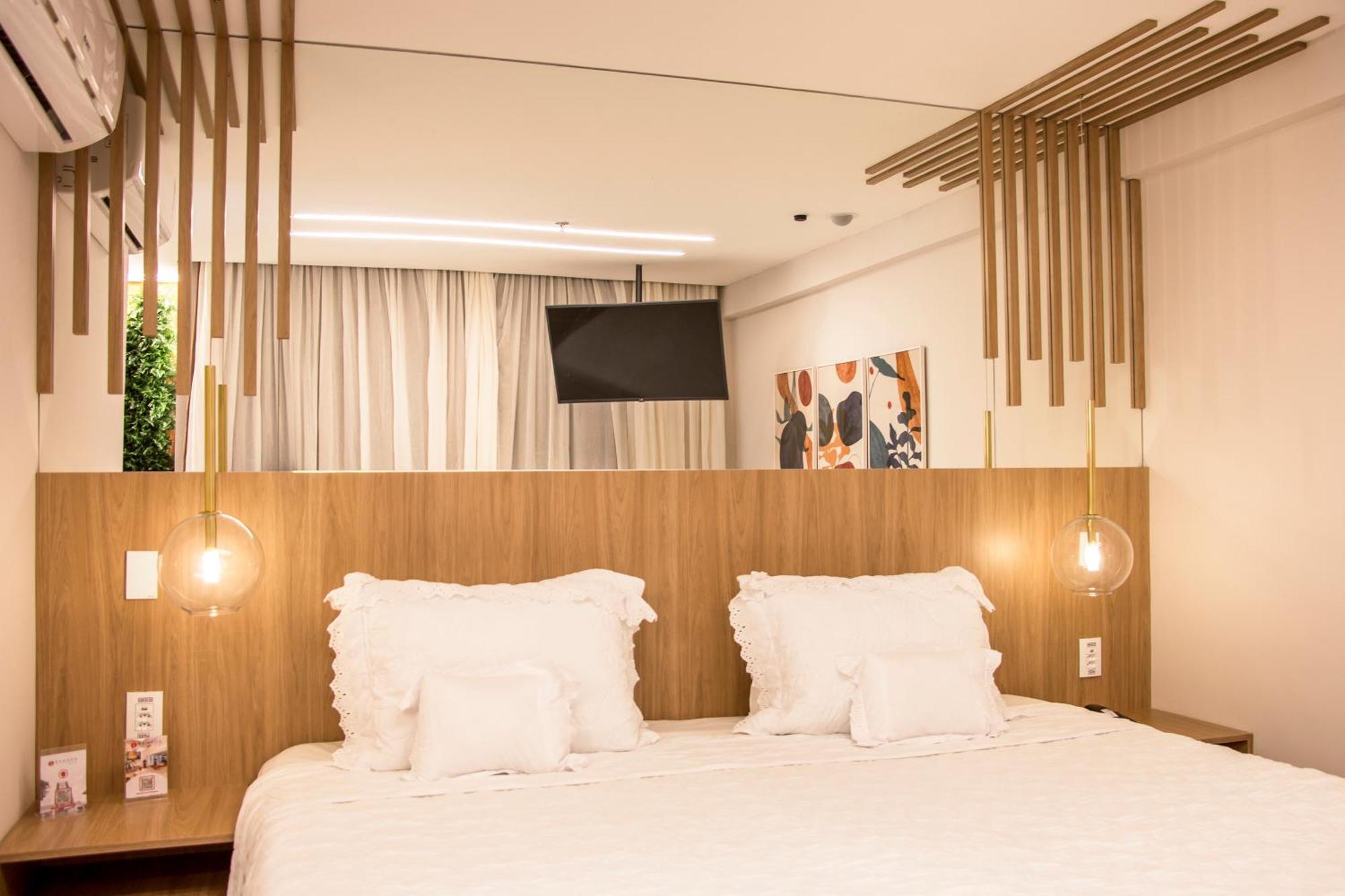 รามาดา โฮเต็ล แอนด์ สวีท กัมโปส โดส โกยตากาเซส Hotel กัมโปส โดส กอยตากาเซส ภายนอก รูปภาพ